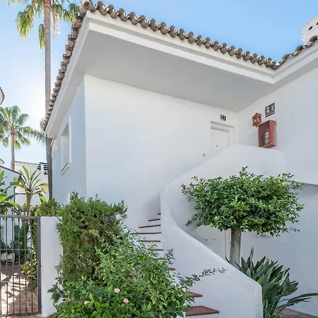 Cozy Pearl In Puerto Banus Apartment Marbella