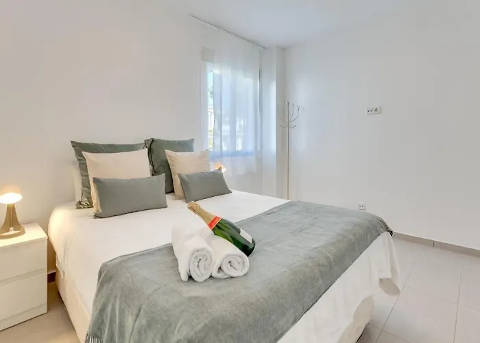 Cozy Pearl In Puerto Banus * Marbella